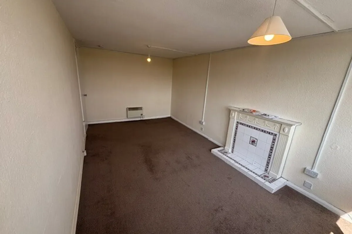 Flat Wilford Lane in Nottingham