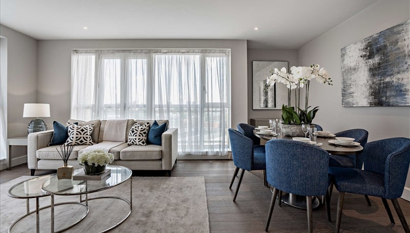 Flat Westferry Circus in Greater London