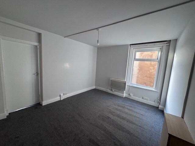 Flat Charnley Road in Blackpool