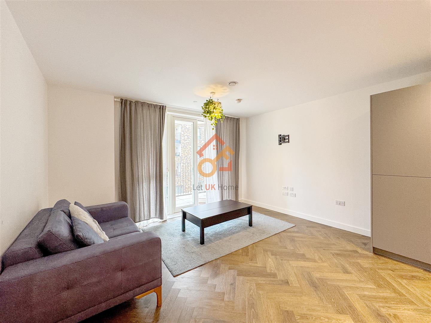 Flat Granville Road in London