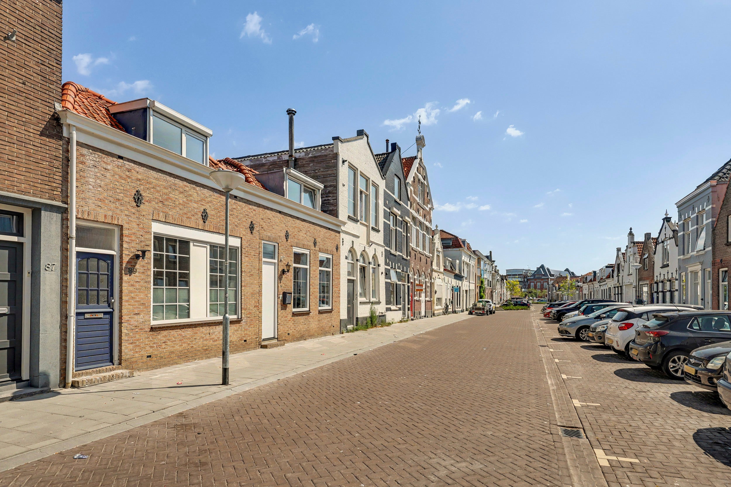 Tussenwoning te koop: Glacisstraat 89, Vlissingen
