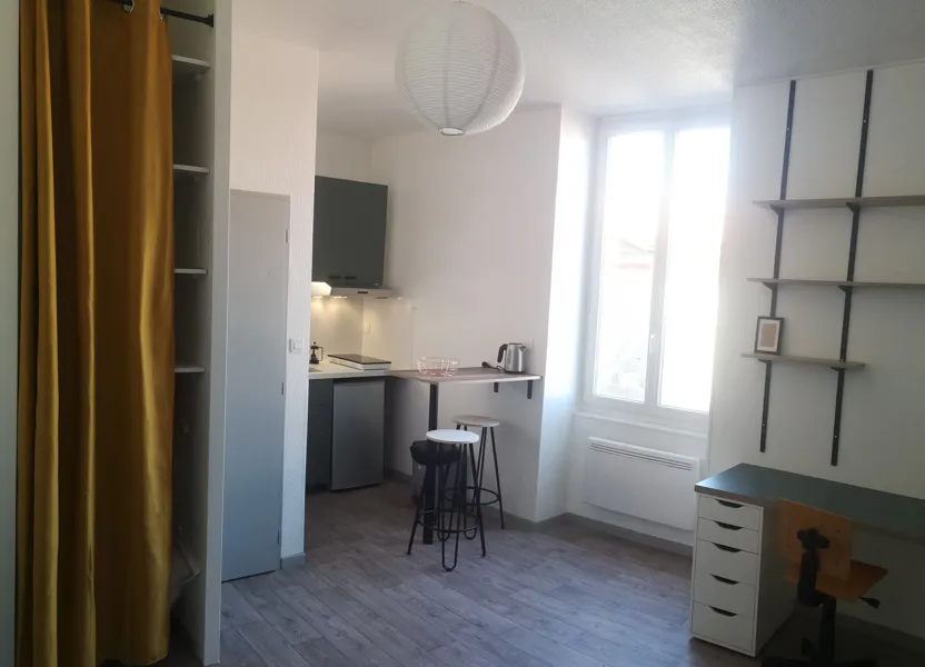 Flat Esplanade Yves Goussebaire-Dupin in Dax