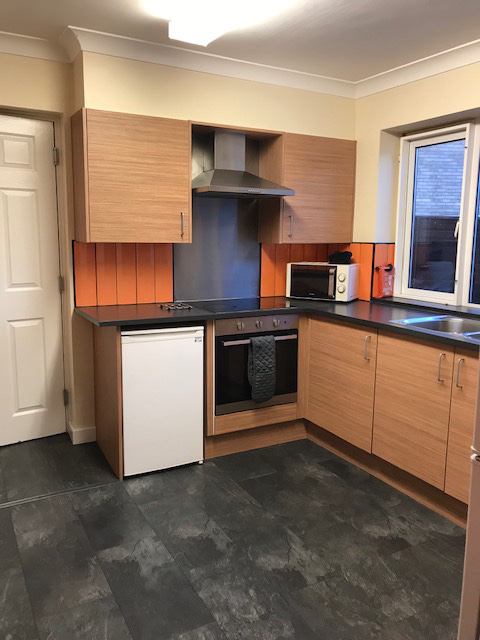 Room Lee Brig in Wakefield