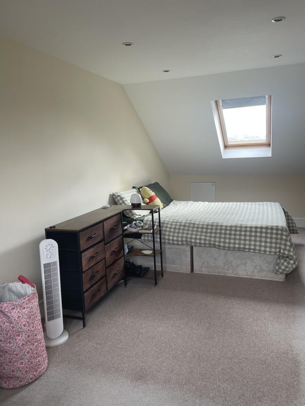 Room Galloway Road in Greater London