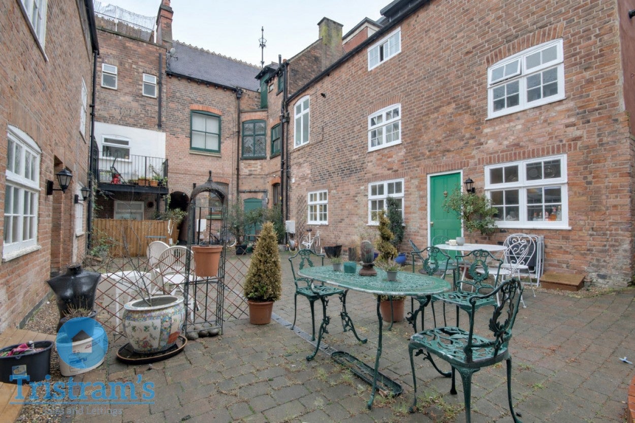 House Thurland Street in Nottingham
