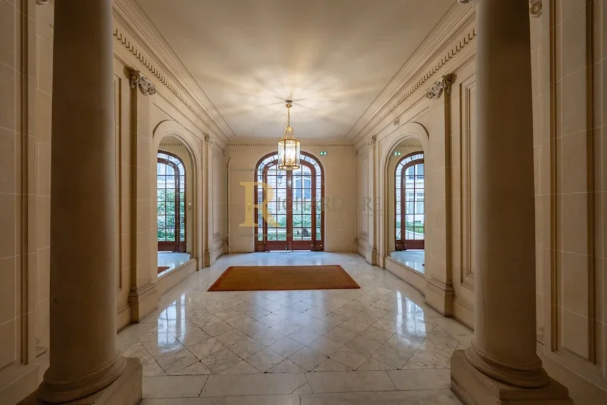 Appartement Boulevard de Courcelles à Paris
