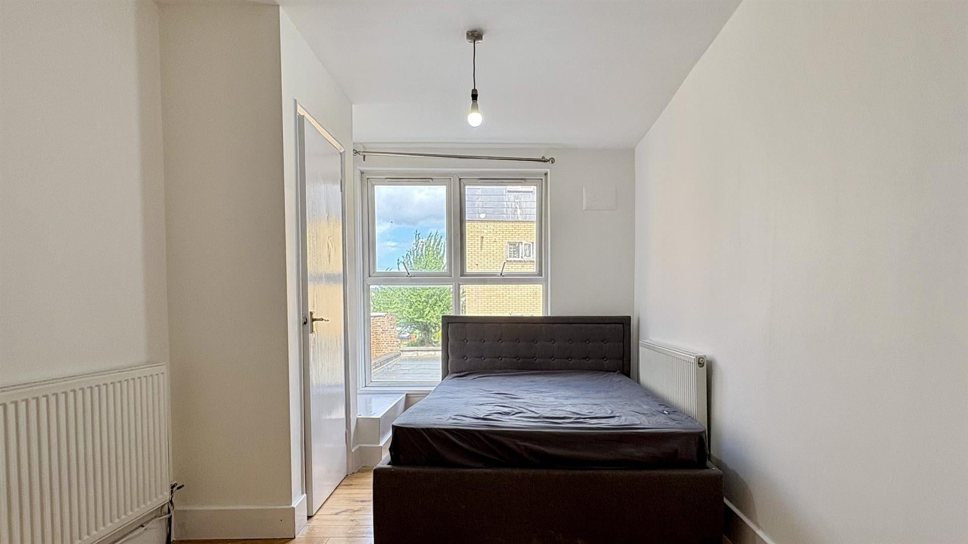 Flat Burdett Road in Greater London