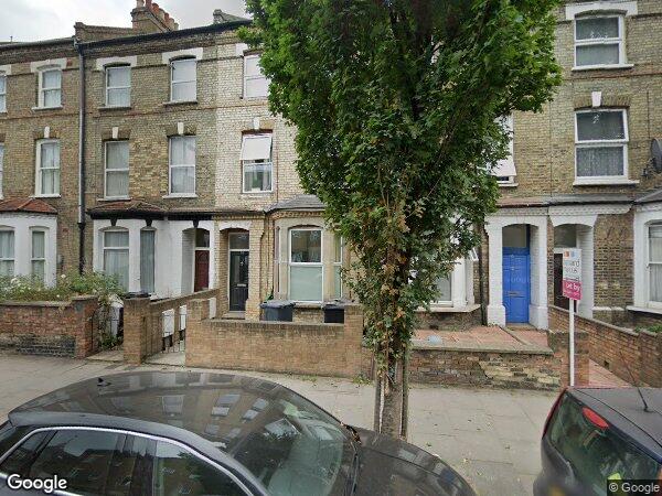 Flat Blackstock Road in Greater London