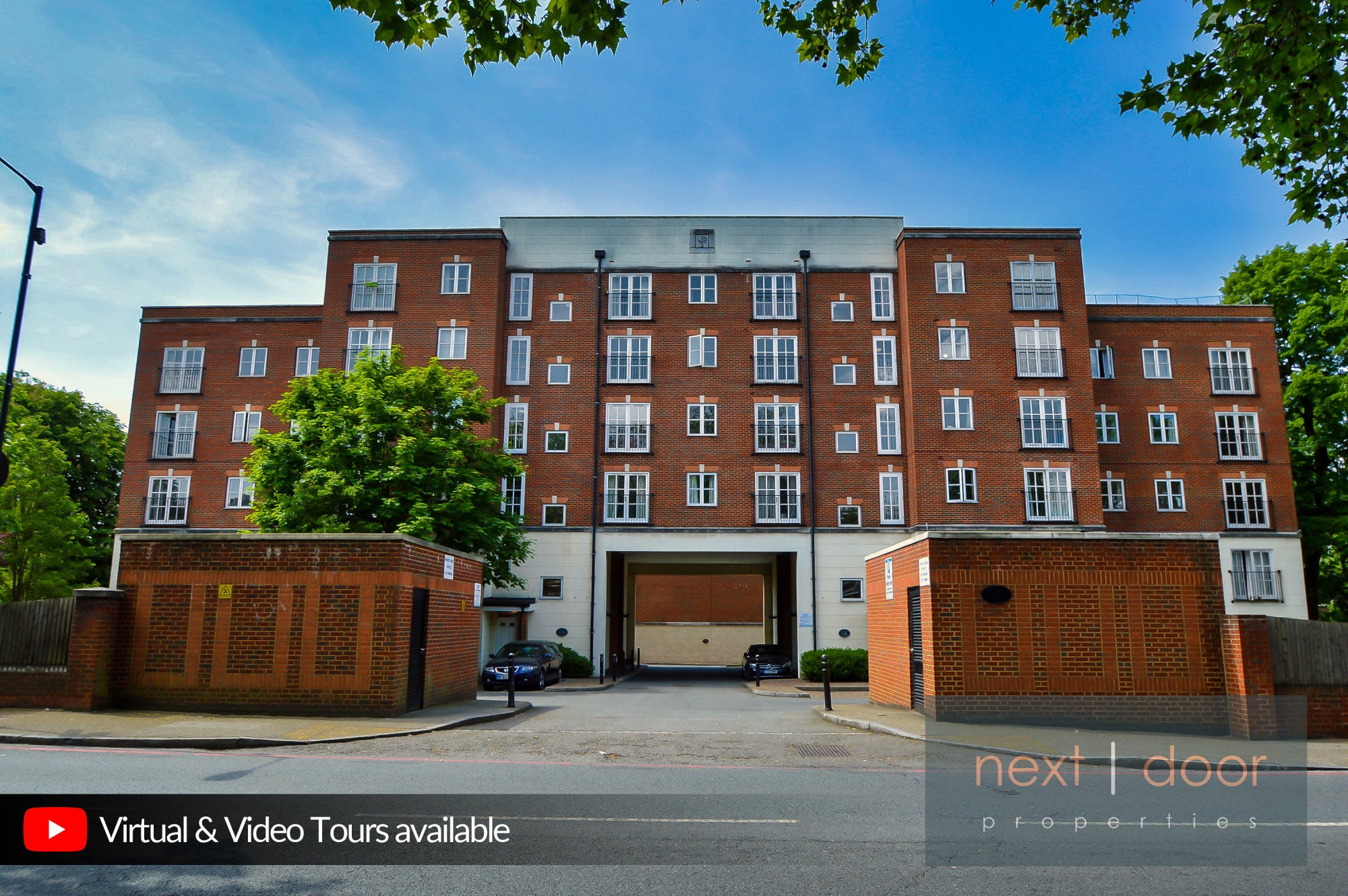 Flat Lordship Lane in Greater London