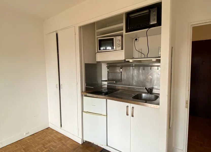 Appartement Rue Euryale Dehaynin à Paris