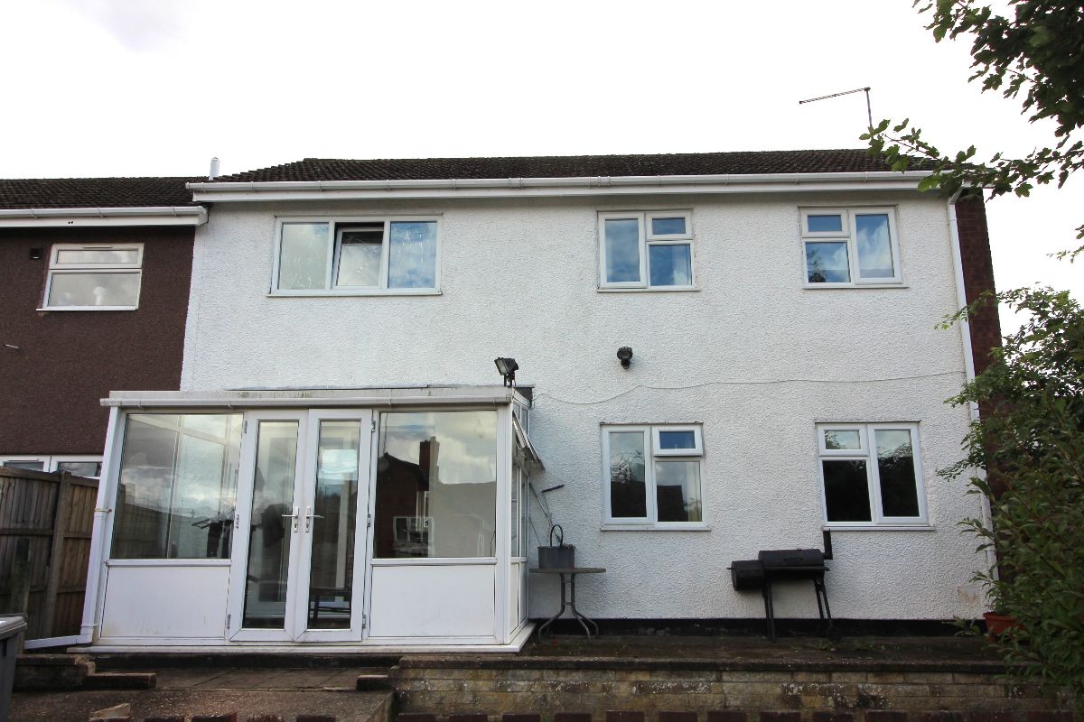 House Jubilee Road in Ashfield