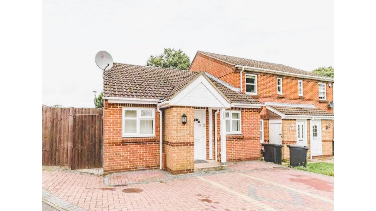 House Trewarden Avenue in Iver