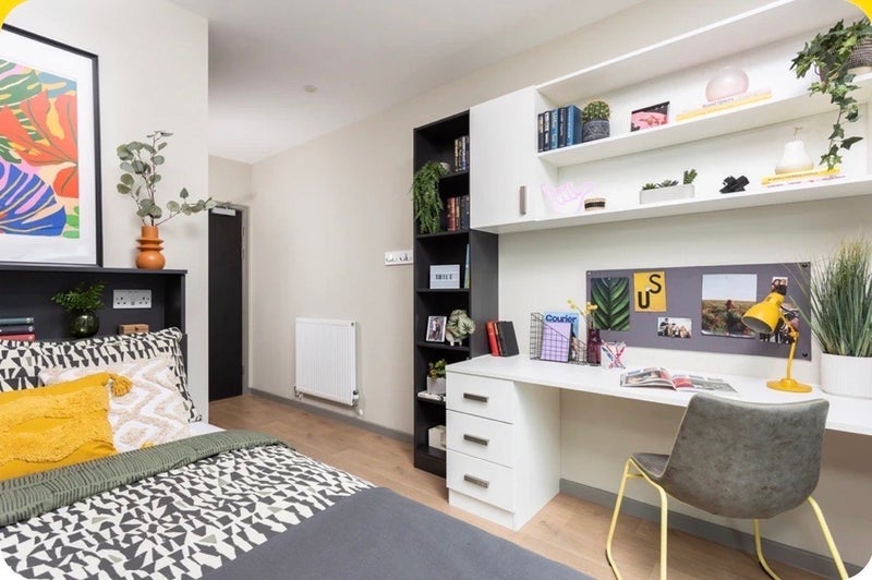 Room Wembley Hill Road in Greater London