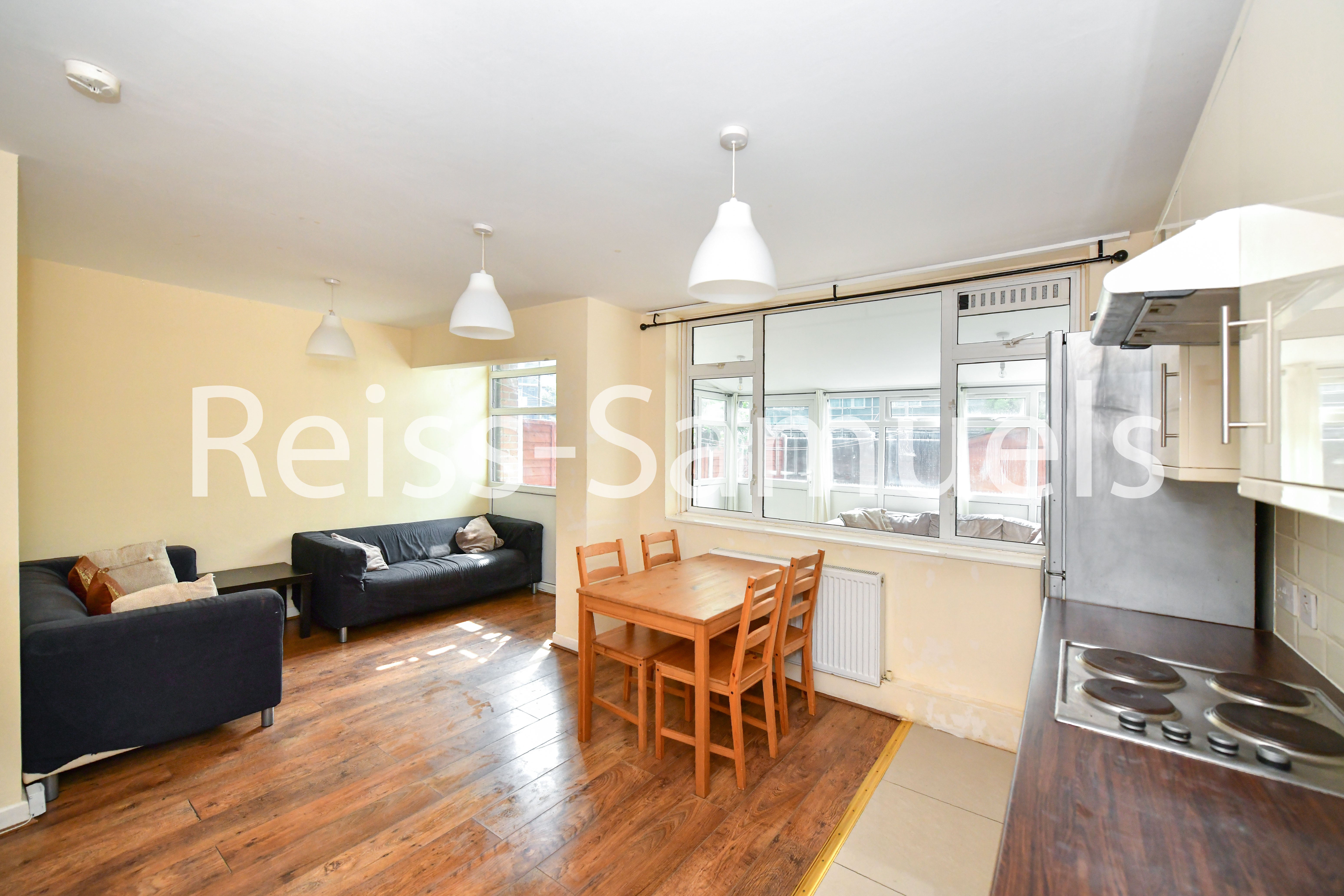 Flat Patmore Street in London