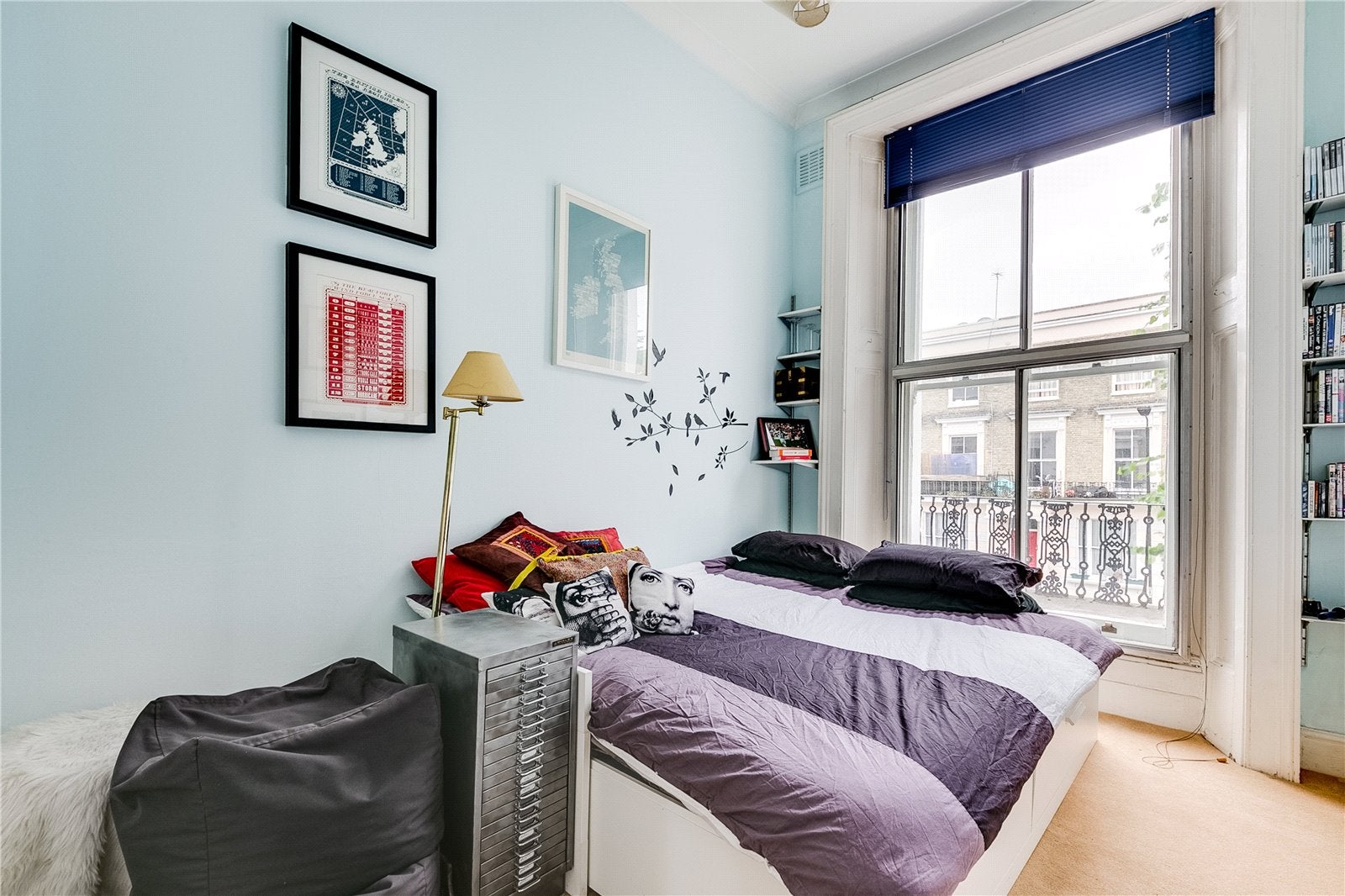 Flat Westbourne Park Road in Greater London