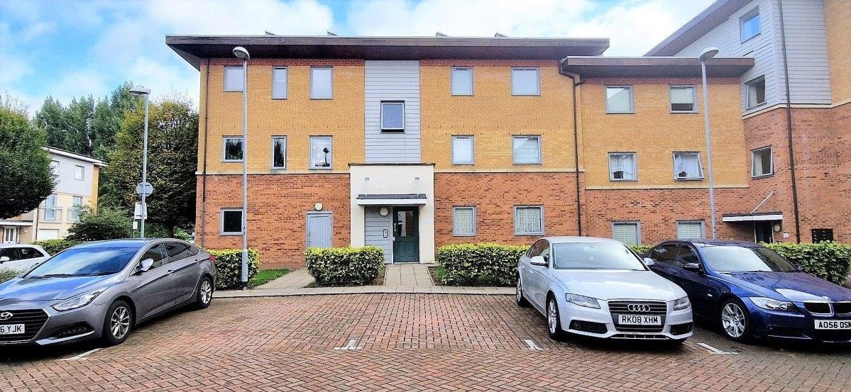 Flat Millicent Grove in Greater London