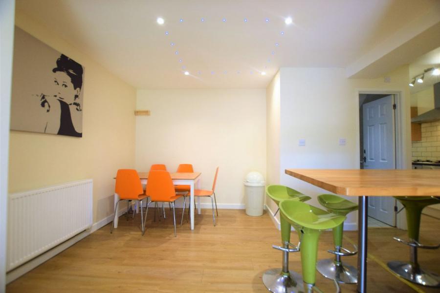 Room Godden Road in Canterbury