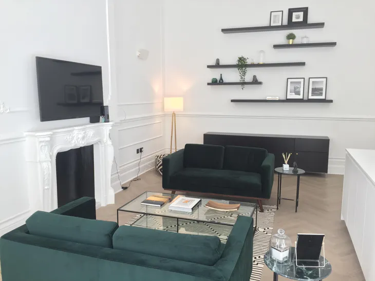 Flat Cornwall Gardens in Greater London