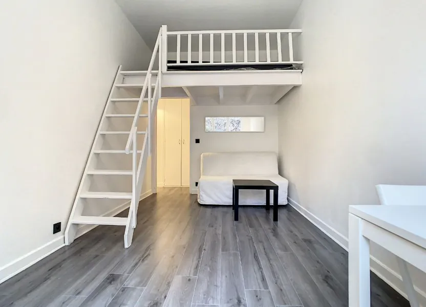 Appartement Rue du Maréchal Leclerc à Saint-Maurice