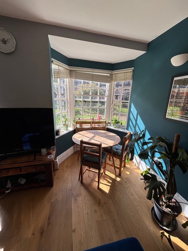 Room Wandsworth Road in Greater London