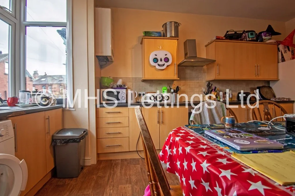 House Beechwood View in Leeds