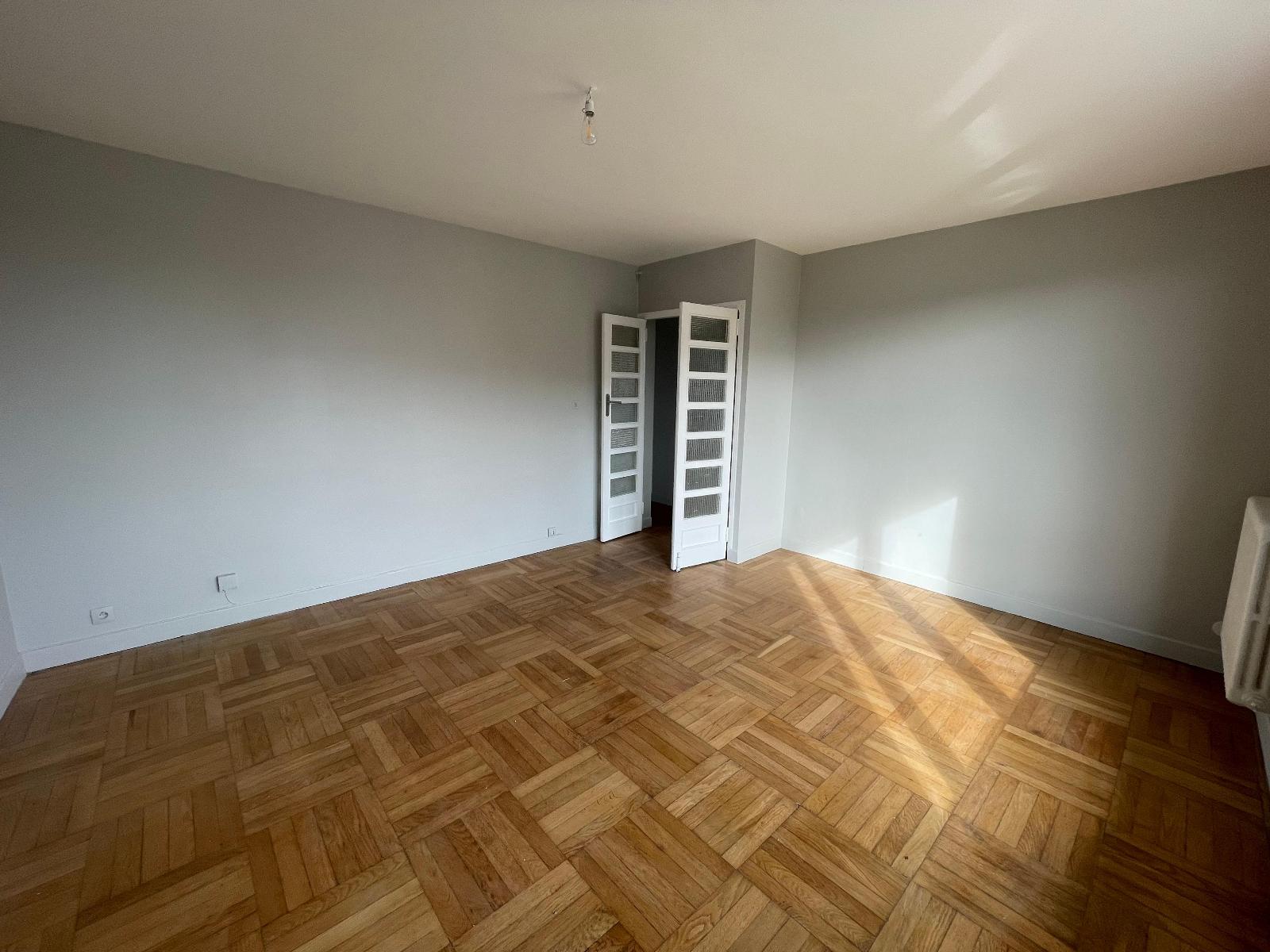 Flat Boulevard de l'Embouchure in Toulouse
