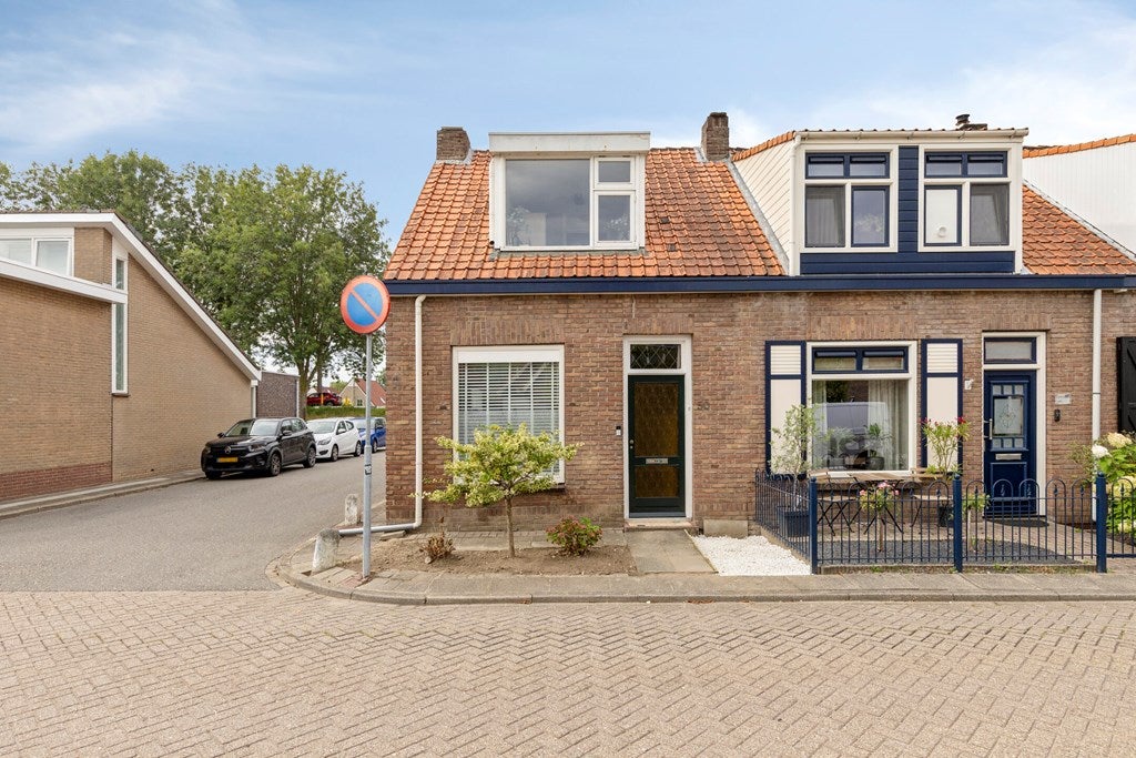 Huis Oost Voorgors 50 in Middelharnis
