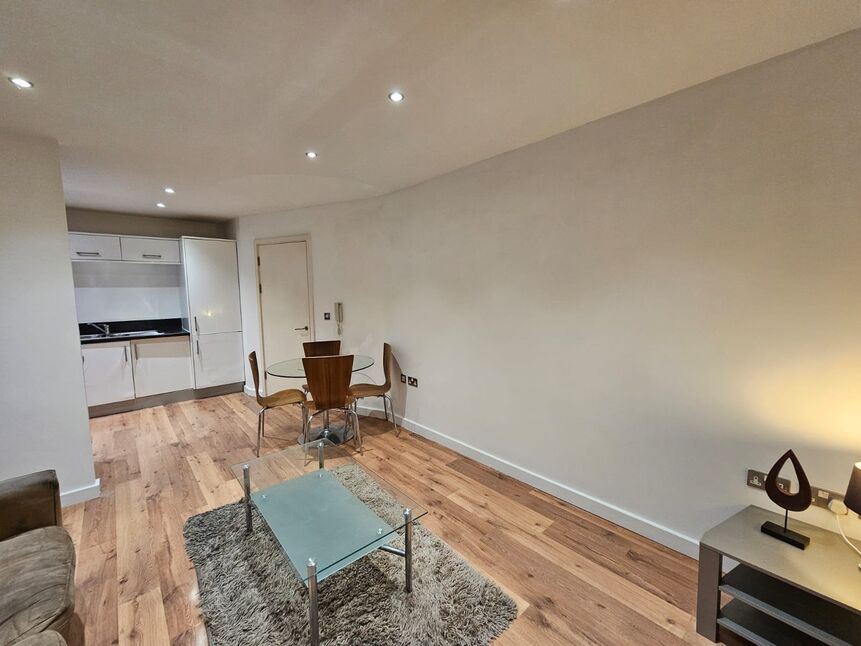 Flat Ecclesall Road in Sheffield