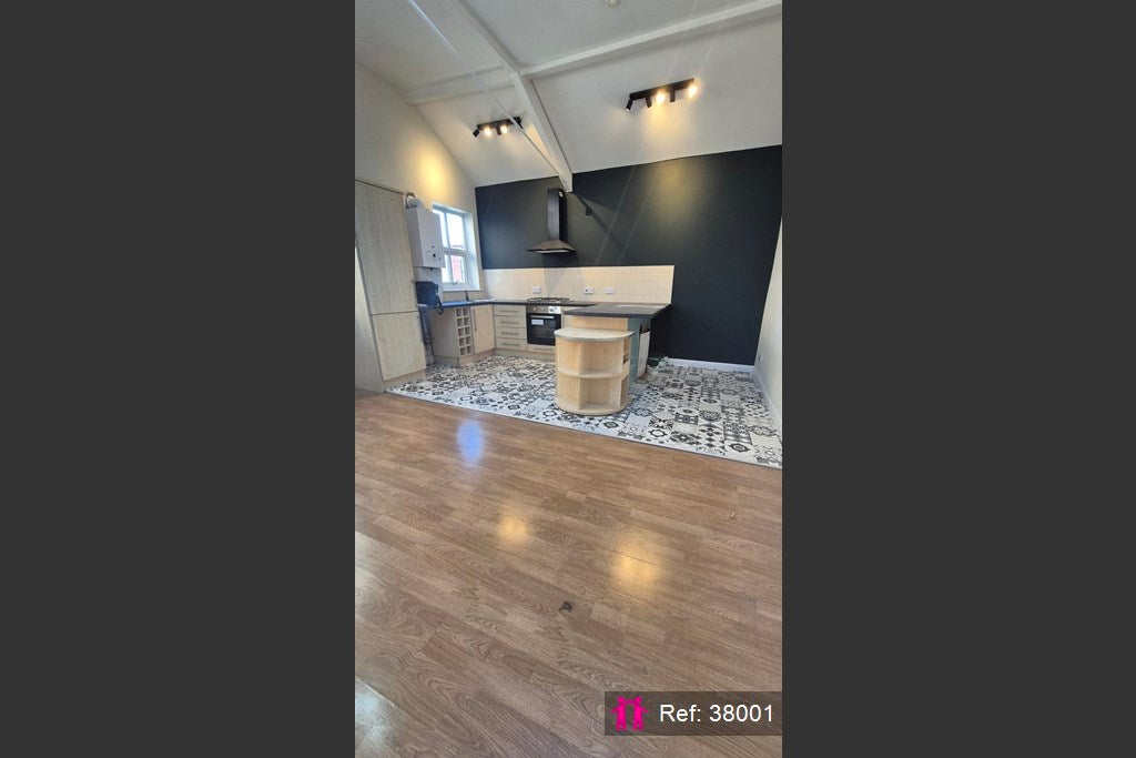 Flat Fleet Street in Tameside