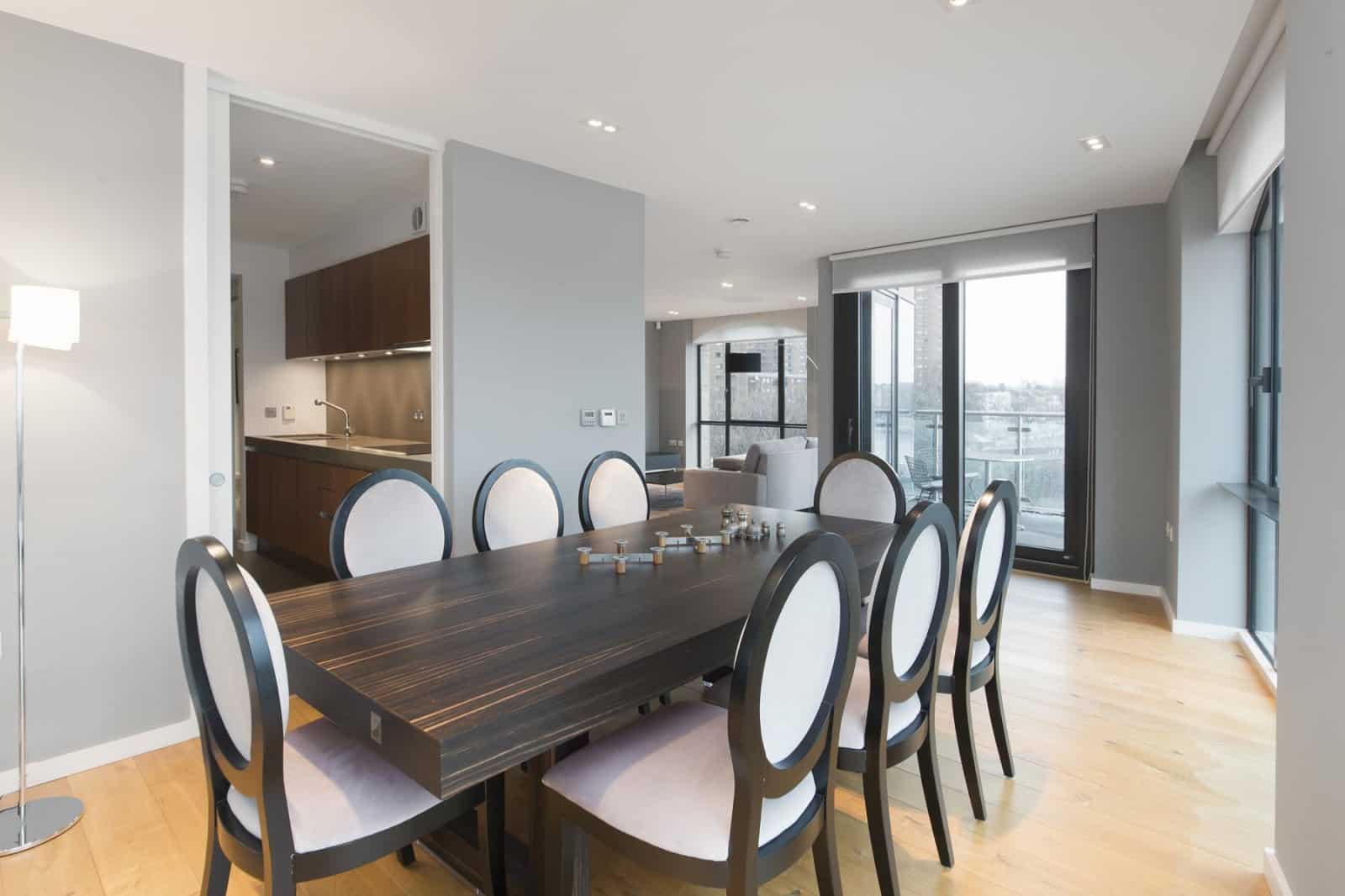 Flat Lots Road in Greater London