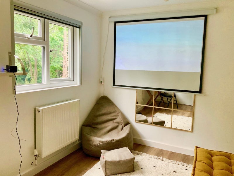 Room Emma Road in Greater London