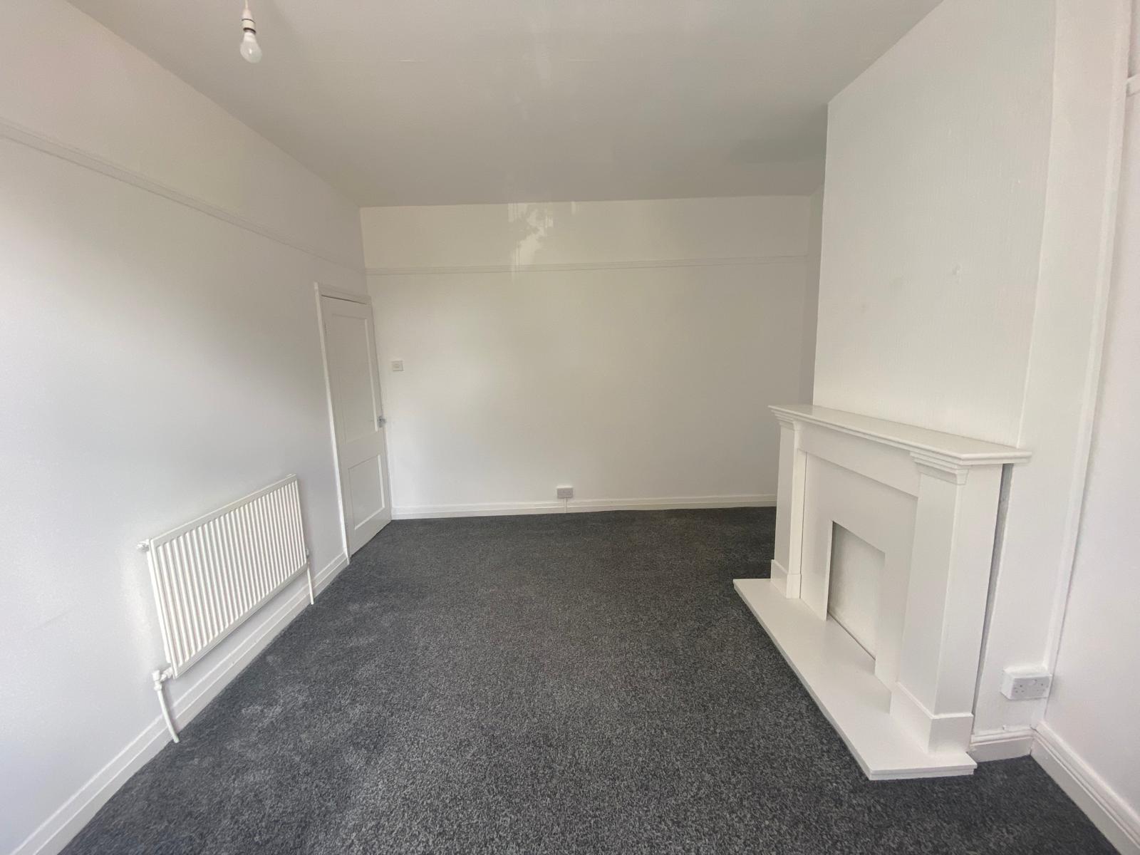 Flat Sale Road in Manchester