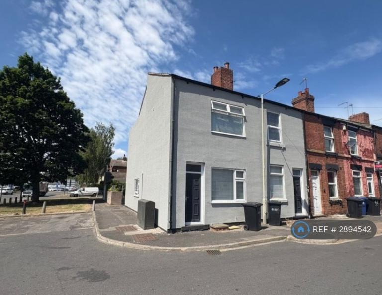 Room Dodsworth Street in Doncaster