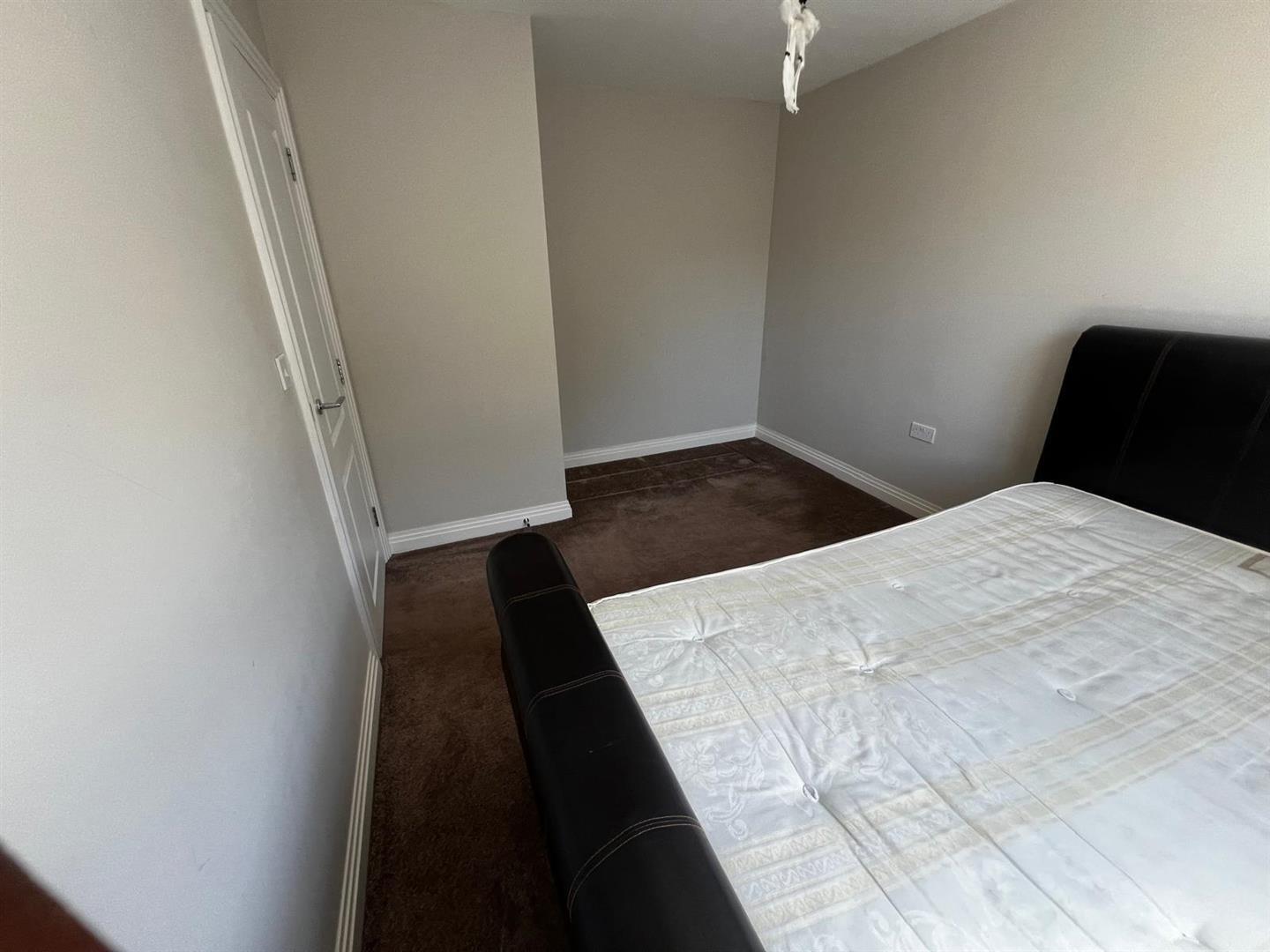 Flat Wellington Street in Luton
