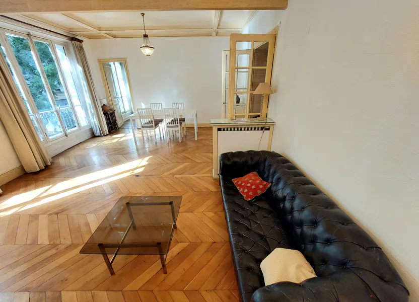 Flat Passage Chaussin in Paris