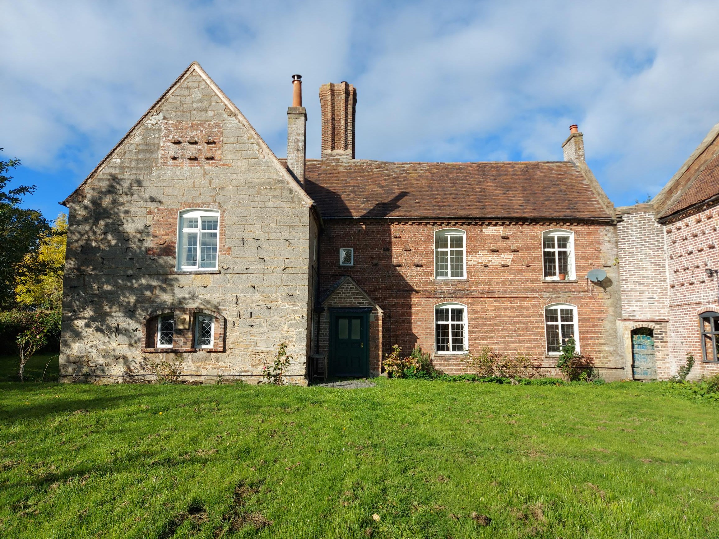 House B4375 in Benthall