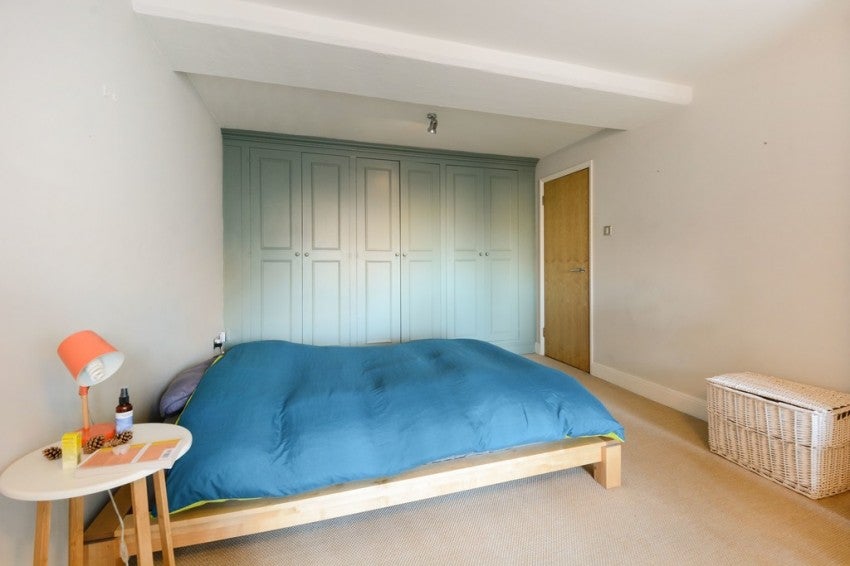 Flat Jamaica Road in Greater London