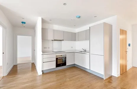 Flat Bond Way in Bracknell