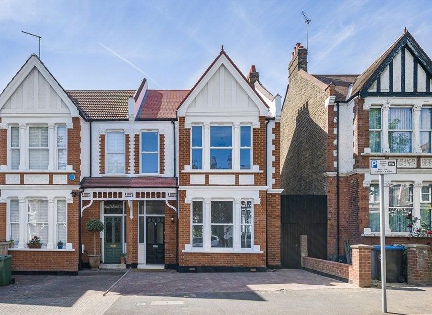 House Lushington Road in Greater London
