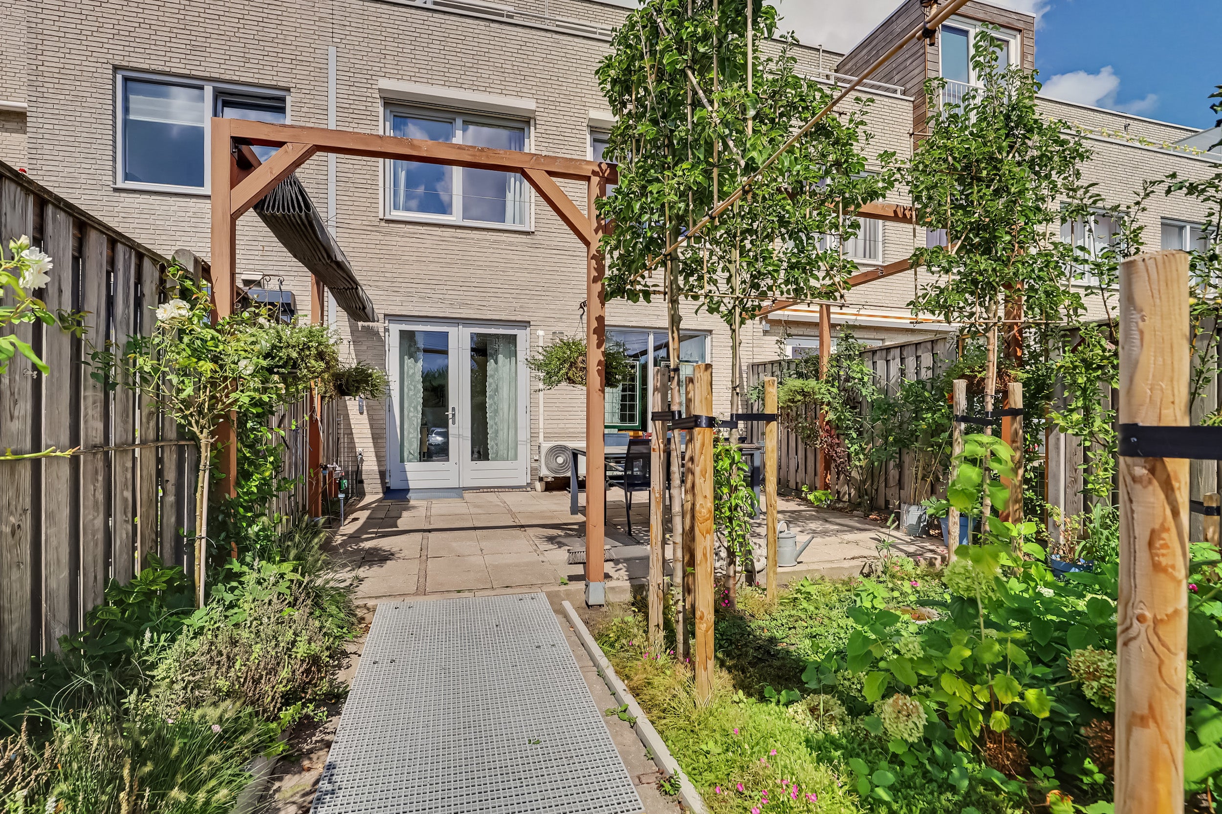 Tussenwoning te koop: Jordaenslaan 65, Vlissingen