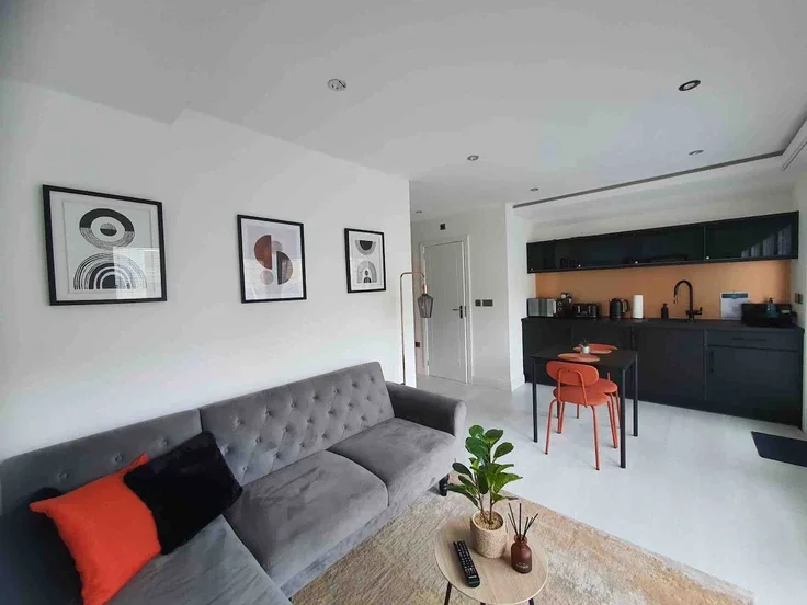 Room Claudian Way in Chadwell St Mary