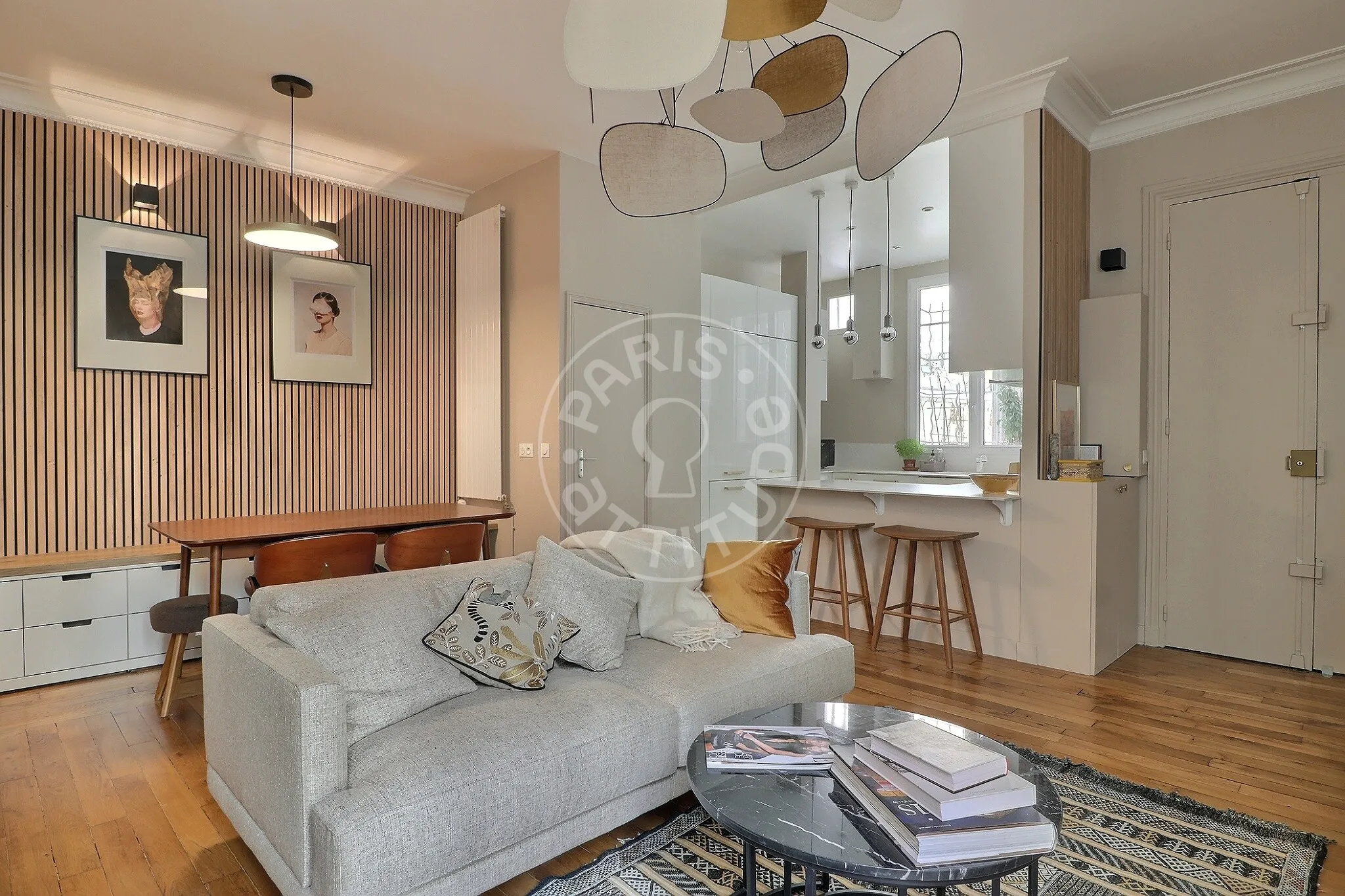 Appartement Rue du Delta à Paris