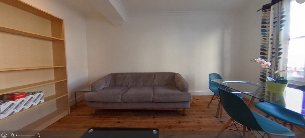 House Clifton Rise in Greater London