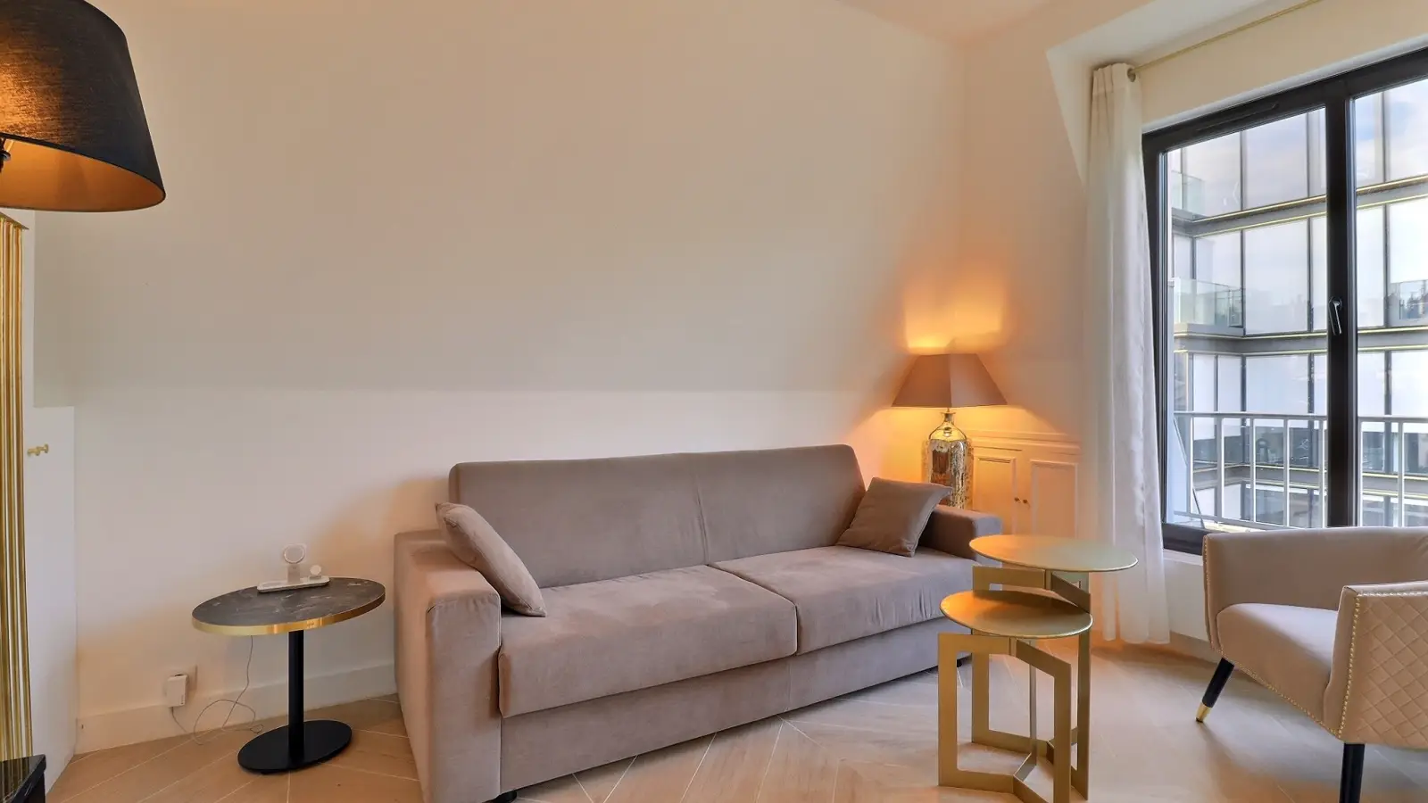 Appartement Rue de Courcelles à Paris