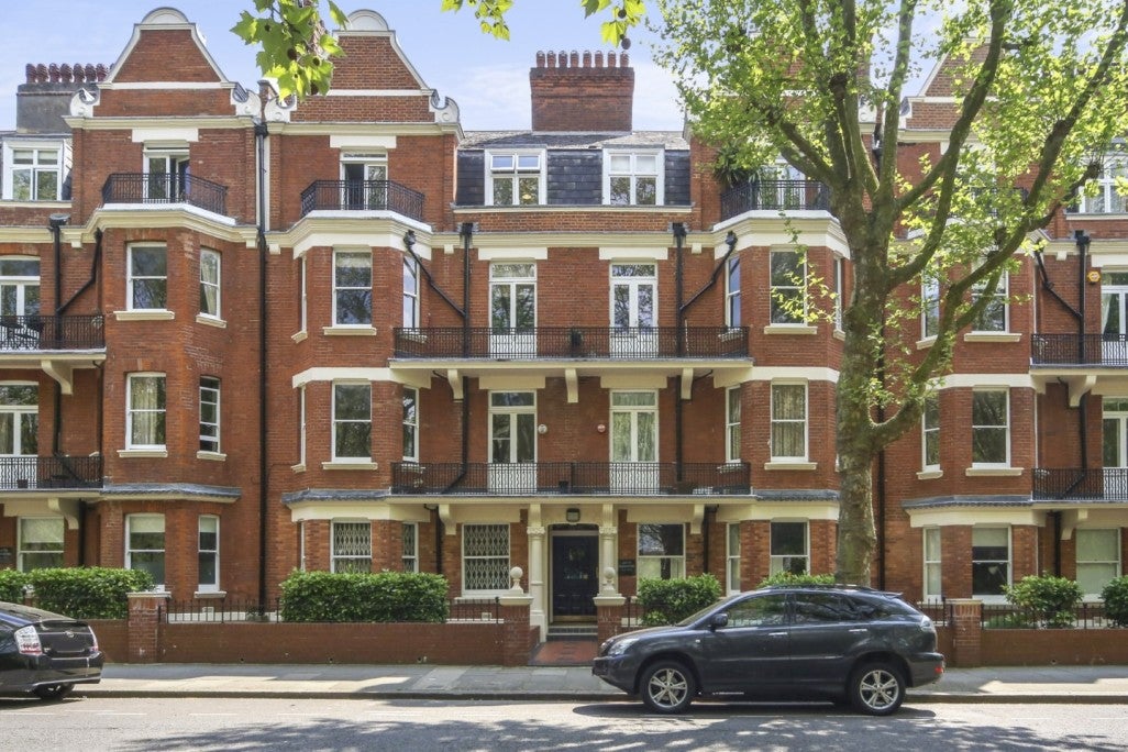 Flat Grantully Road in City of Westminster