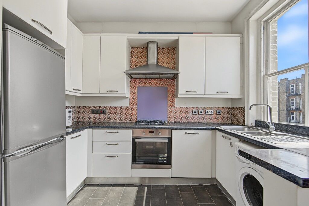 Flat Grantully Road in City of Westminster