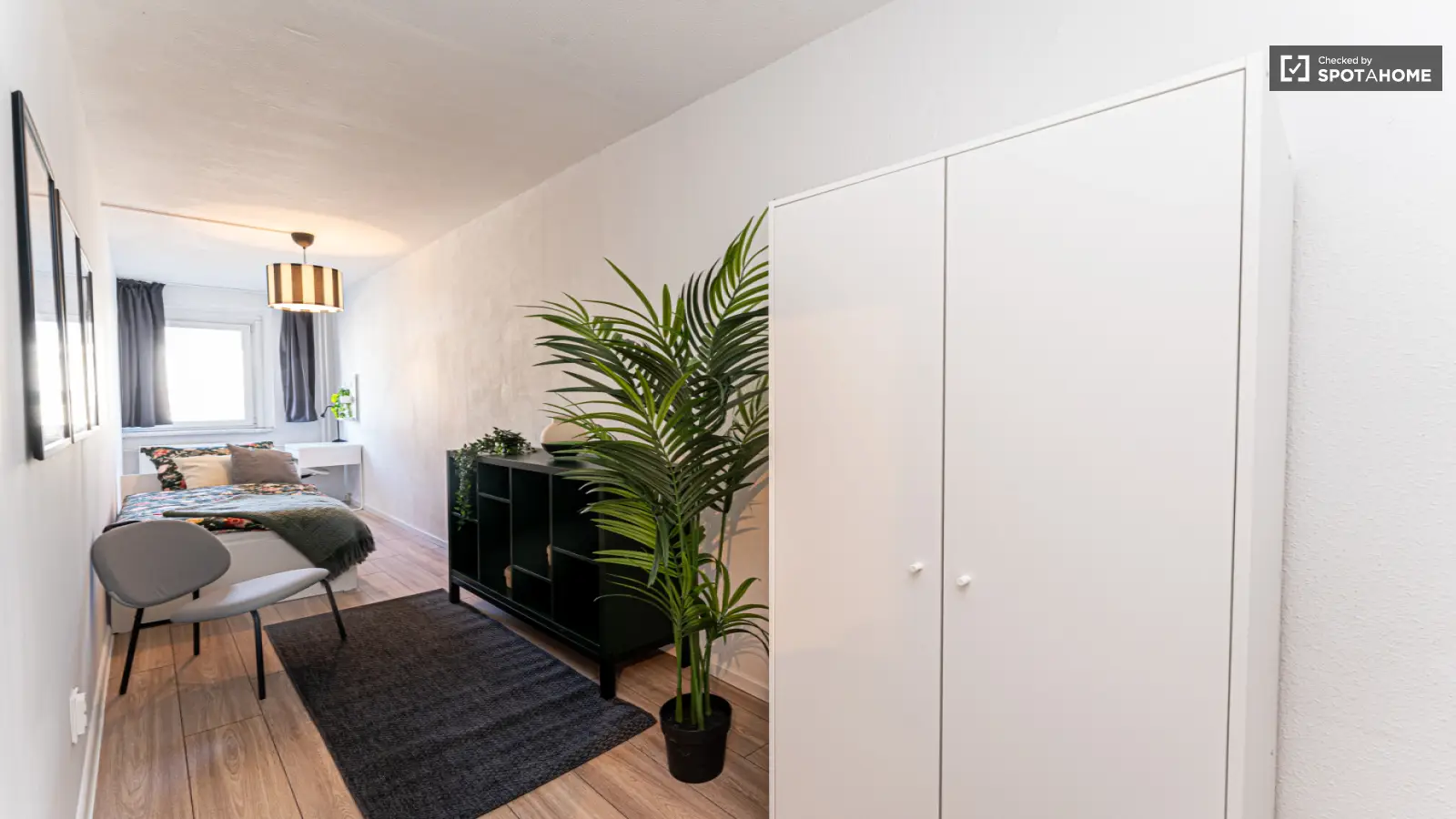Wohnung Rhinstraße in Berlin