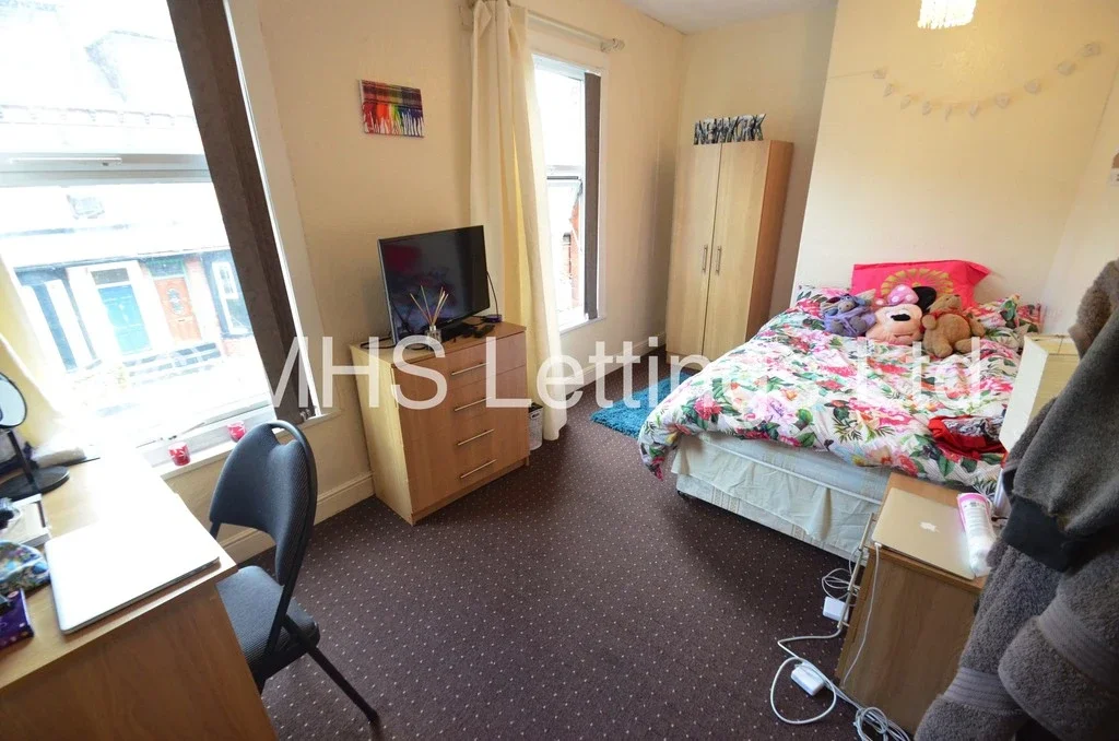 House Back Hessle Mount in Leeds