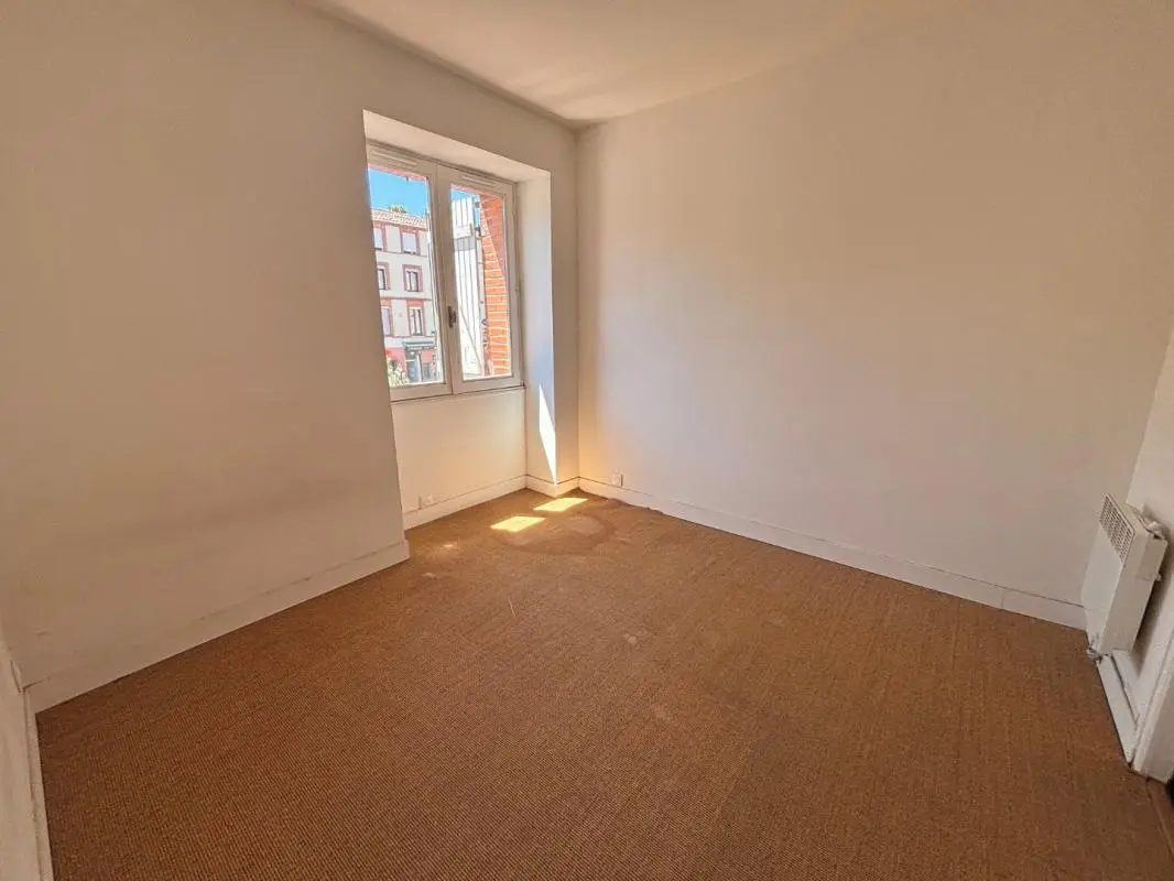 Flat Avenue des Minimes in Toulouse