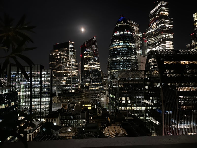 Flat Middlesex Street in Greater London